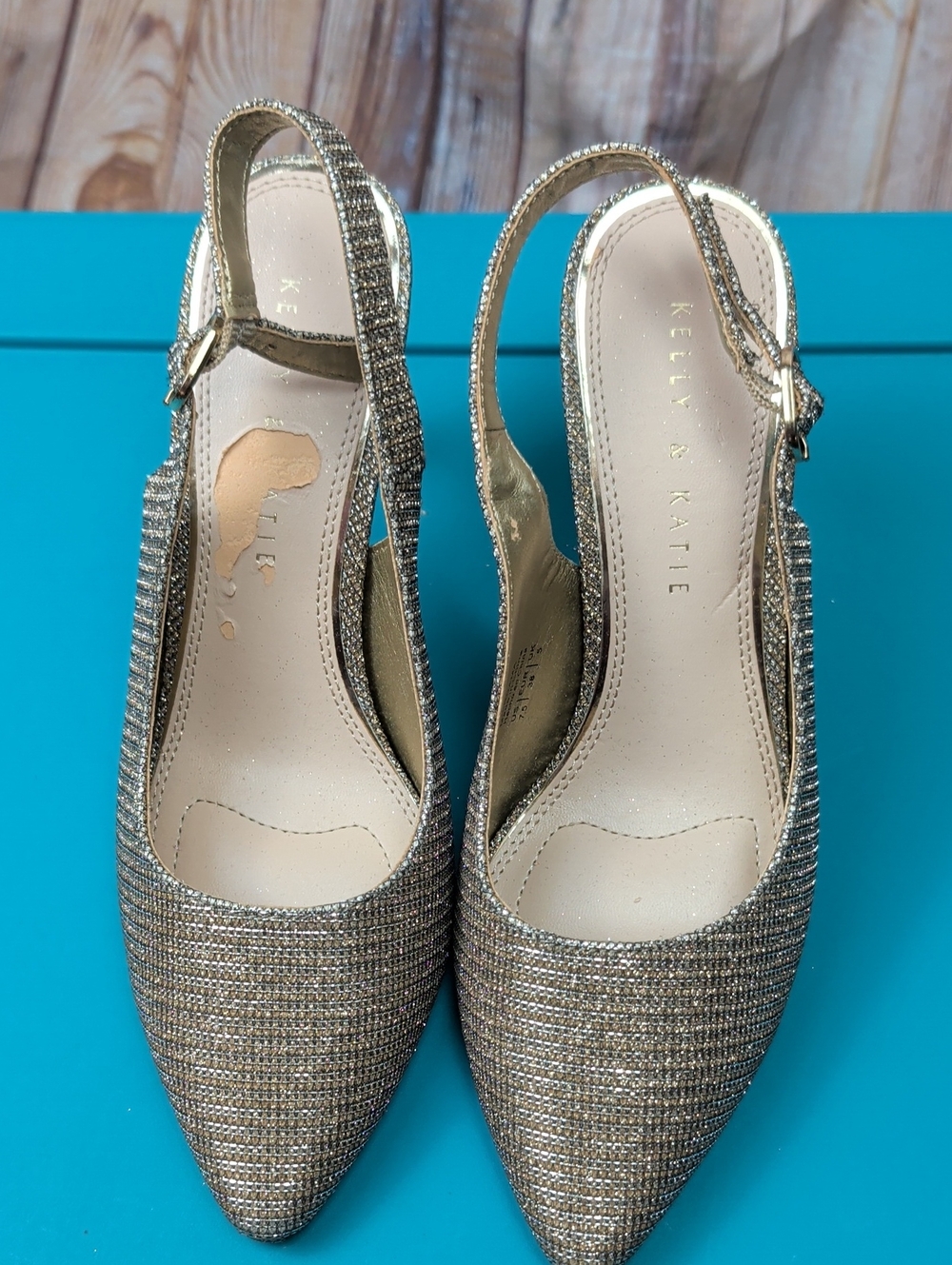 Kelly And Katie Gold Heels 7.5